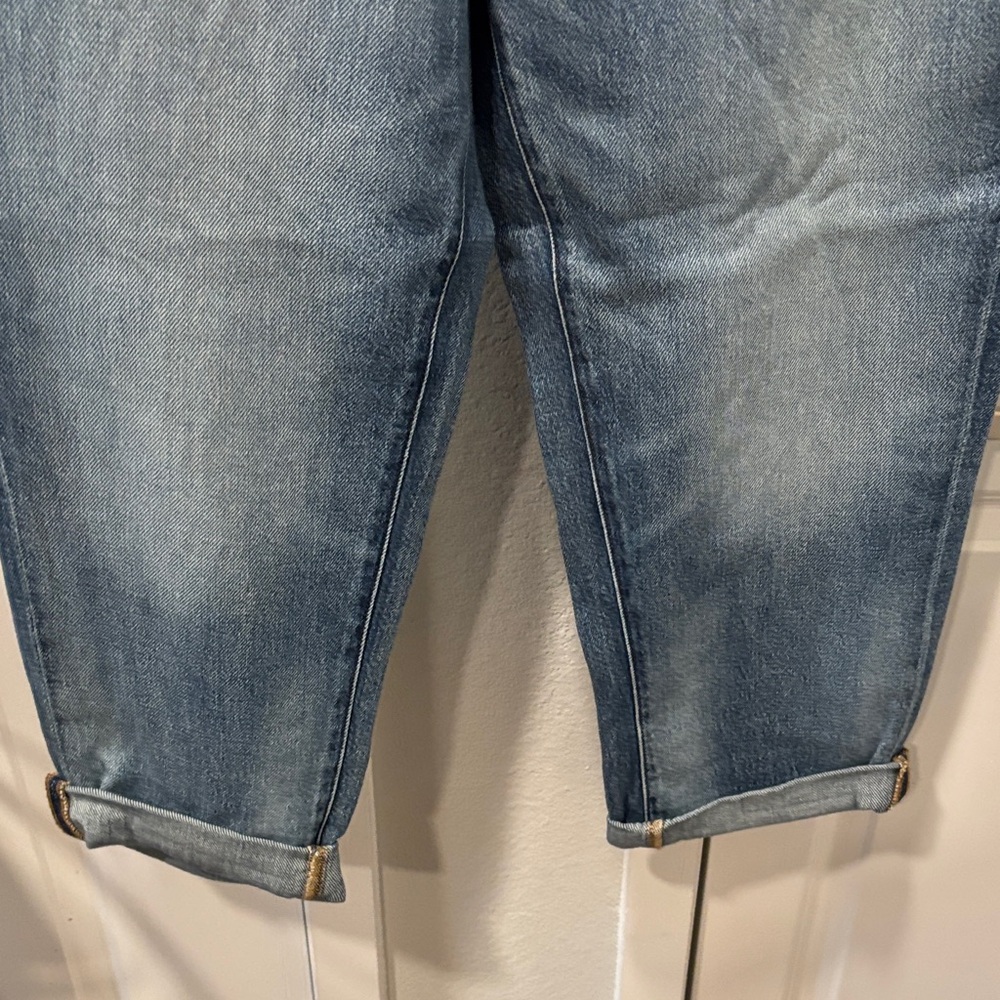 NWT Pilcro Small/Petite Relaxed Jeans with Rolled Hem - Picture 5 of 11